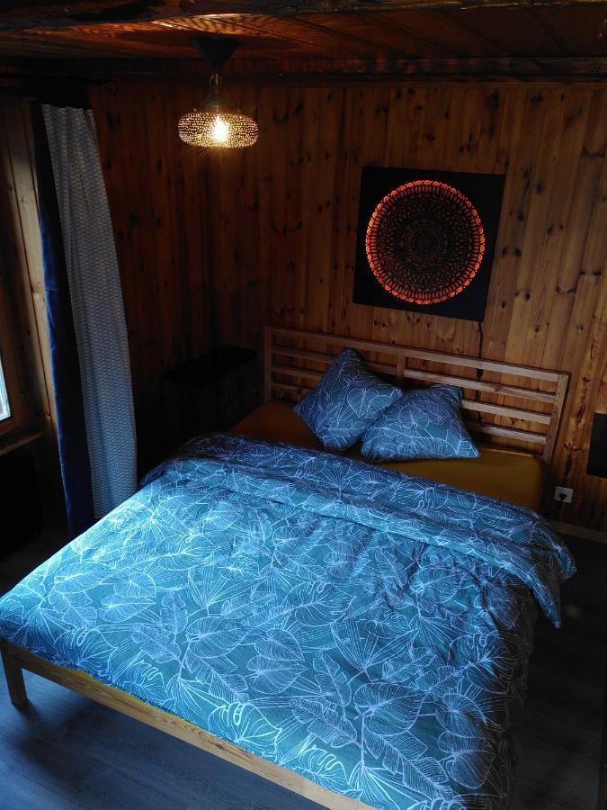 A Flanc De Montagne Apartamento