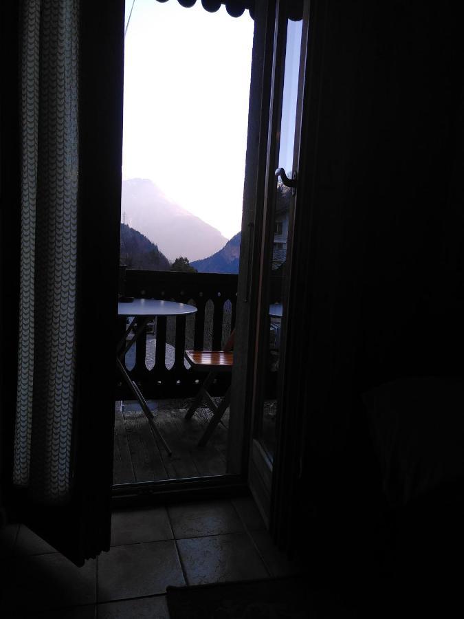 A Flanc De Montagne Le Tretien