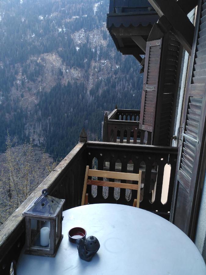 A Flanc De Montagne Apartment *